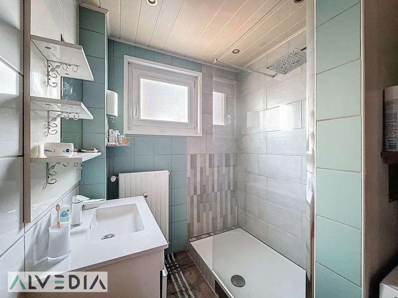 Appartement - 95 m² - 4 pièces