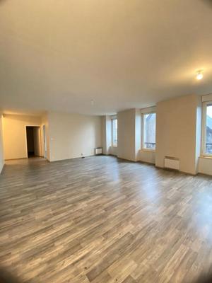 Appartement - 83 m² - 3 pièces