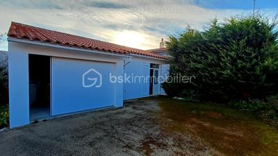 Maison - 102 m² - 5 pièces