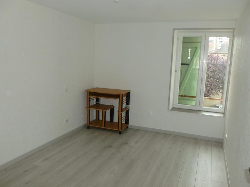 Appartement - 85 m² - 3 pièces