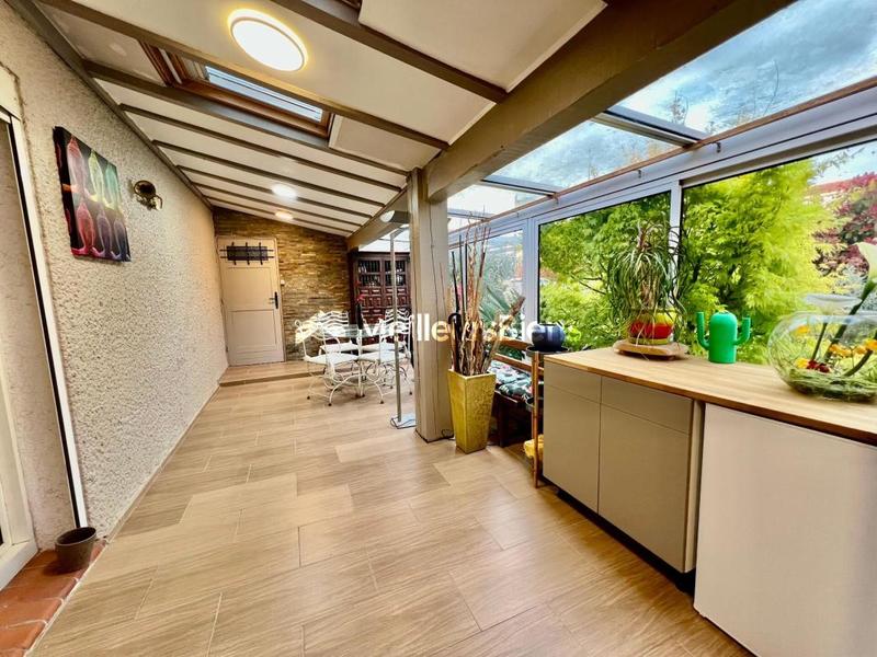 Maison - 130 m² - 6 pièces