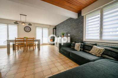 Maison - 140 m² - 5 pièces