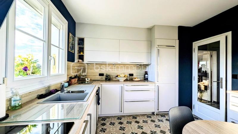 Maison - 153 m² - 7 pièces