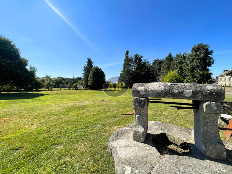 Maison - 94 m² - 5 pièces