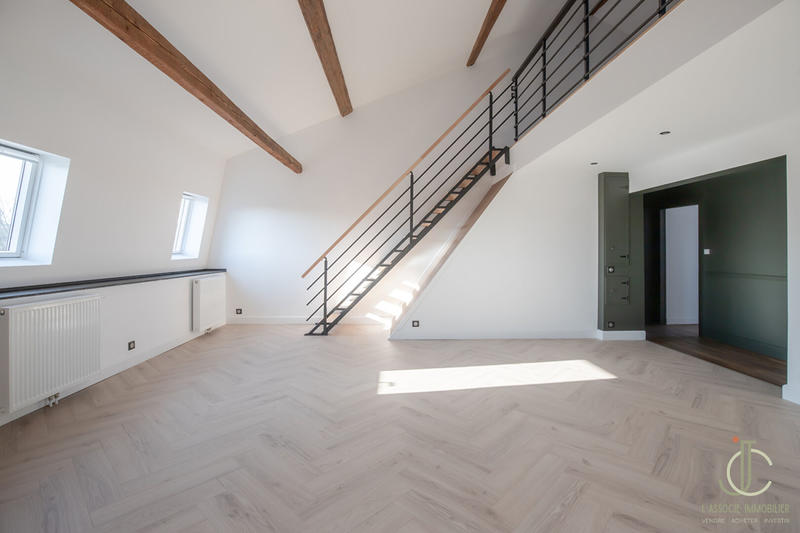 Appartement - 150 m² - 3 pièces