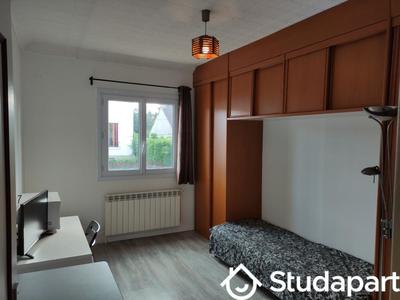 Chambre - 14 m² - 1 pièce