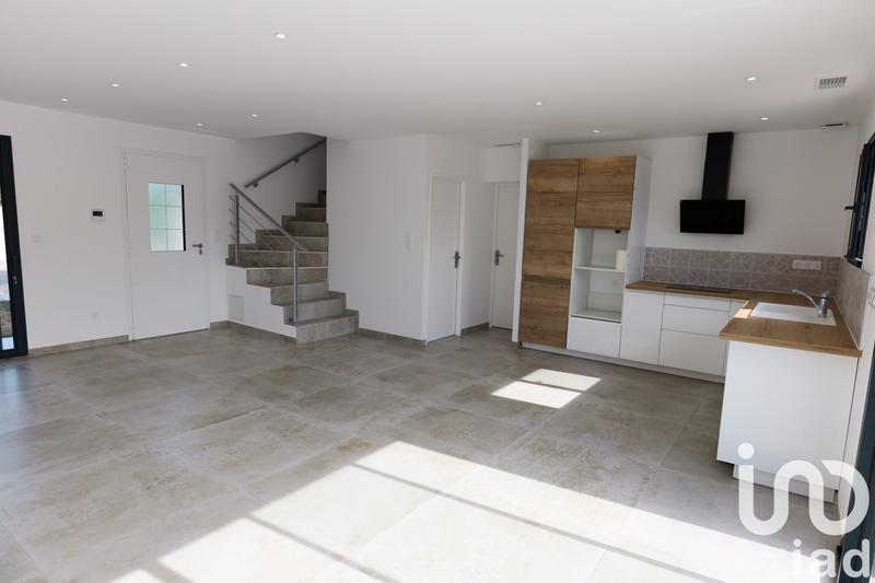 Maison - 80 m² - 4 pièces