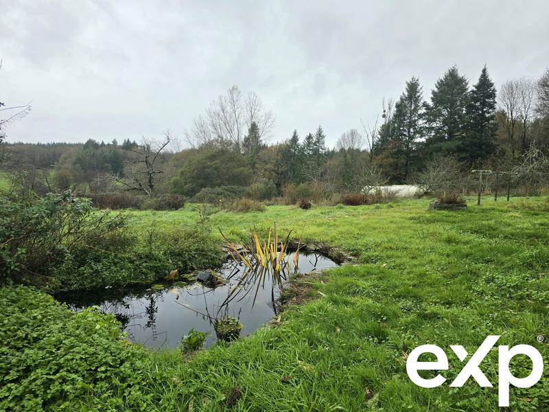 Maison - 287 m² - 12 pièces