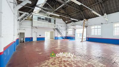 Local commercial - 150 m² - 3 pièces