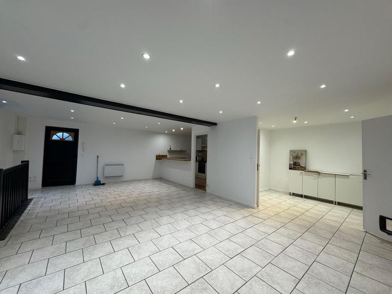 Appartement - 179 m² - 4 pièces