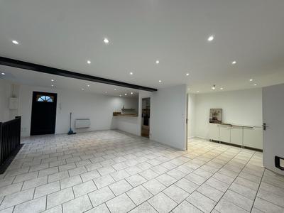 Appartement - 179 m² - 4 pièces