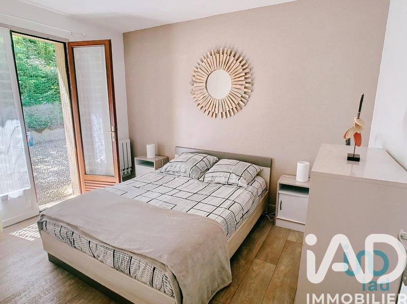 Maison - 325 m² - 14 pièces