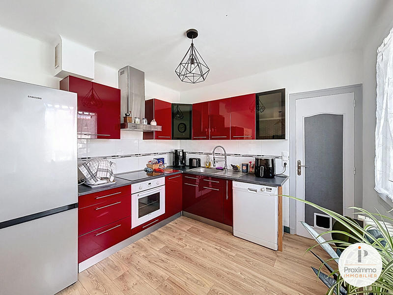 Maison - 76 m² - 4 pièces