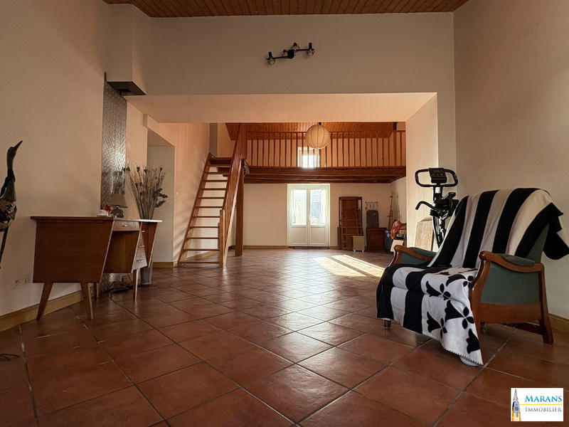 Maison ancienne - 170 m² - 6 pièces