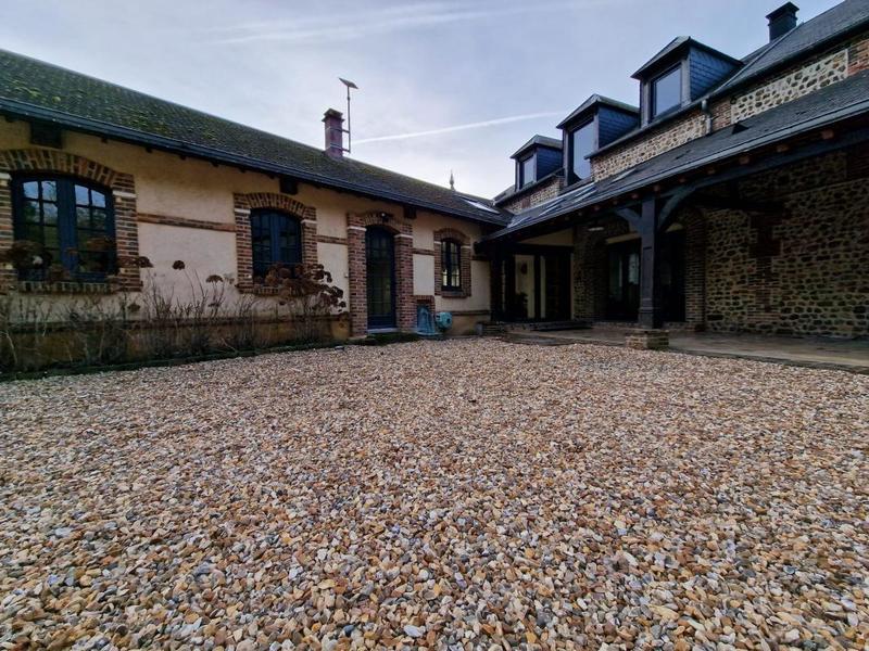 Maison ancienne - 260 m² - 7 pièces