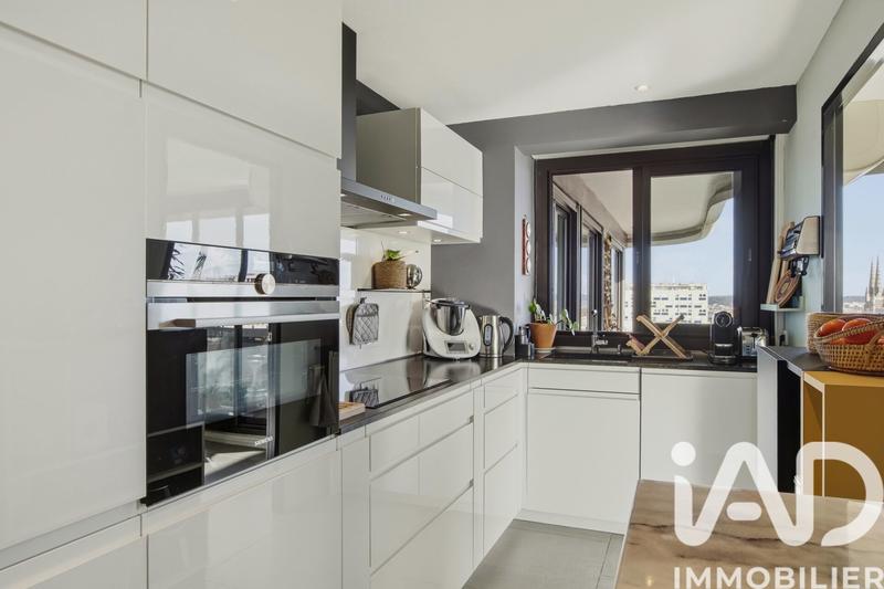 Appartement - 104 m² - 4 pièces