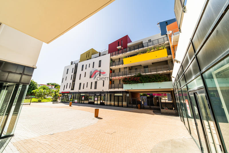 Appartement - 102 m² - 4 pièces