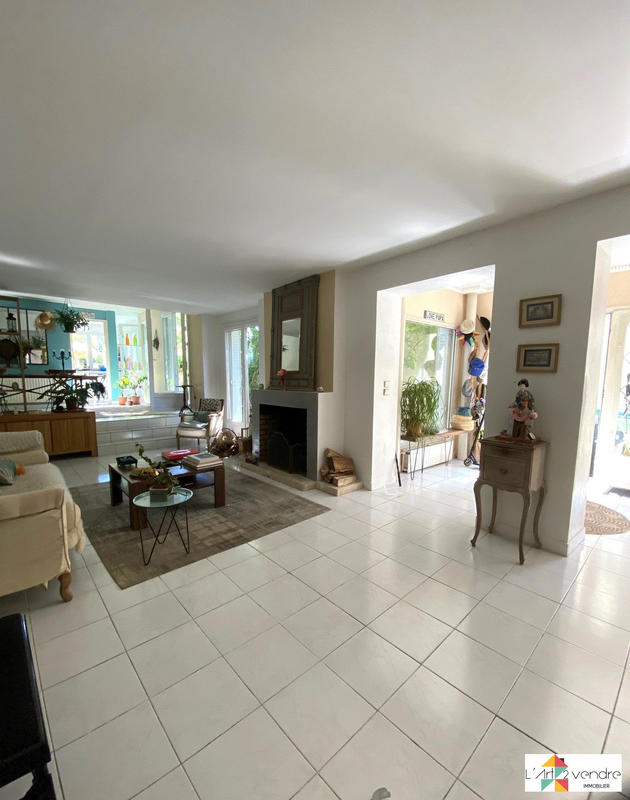 Maison - 143 m² - 7 pièces