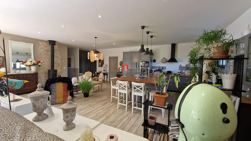 Maison contemporaine - 200 m² - 6 pièces