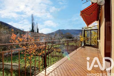 Maison de village - 139 m² - 6 pièces