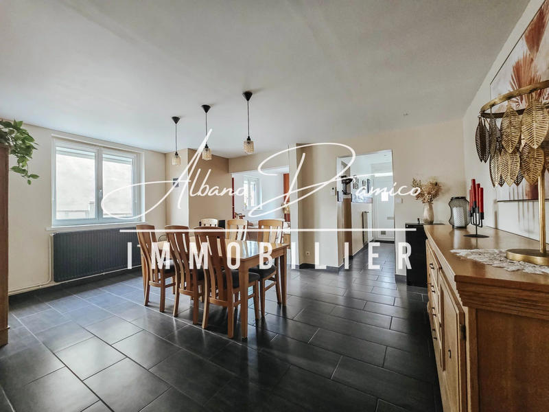 Maison - 132 m² - 7 pièces