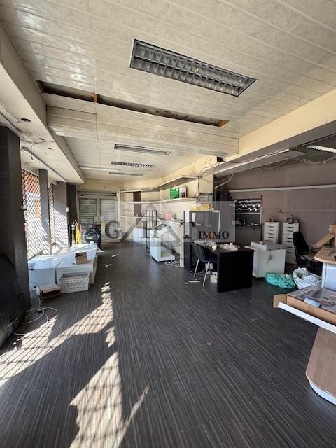Local commercial - 170 m²