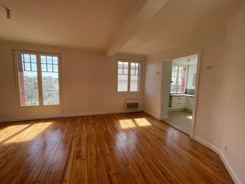 Appartement - 76 m² - 3 pièces