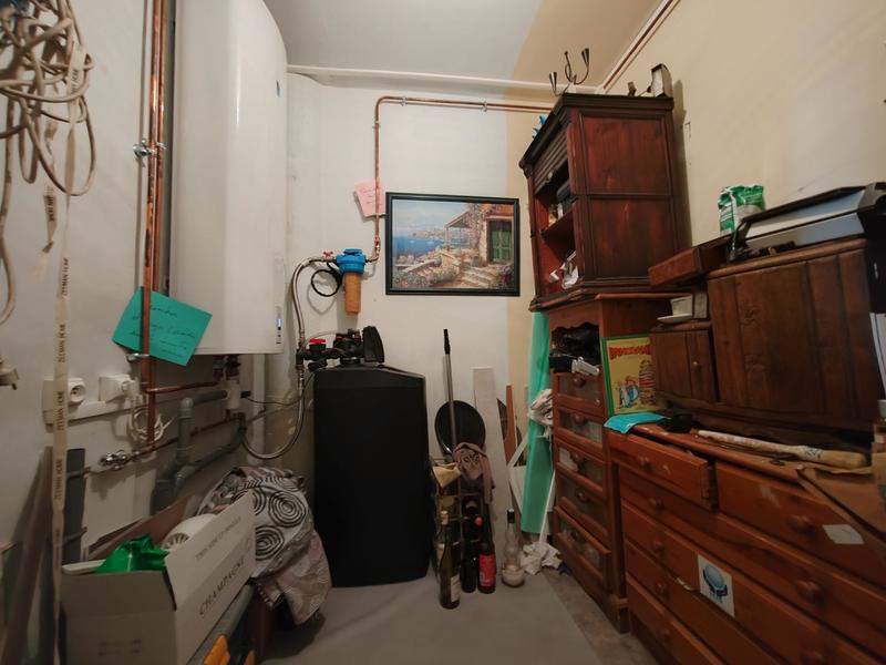 Appartement - 64 m² - 5 pièces