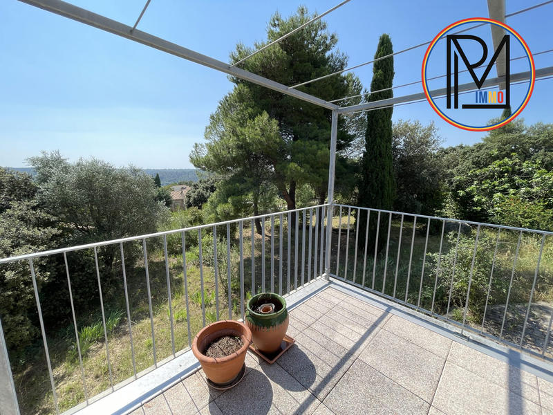 Villa - 165 m² - 12 pièces