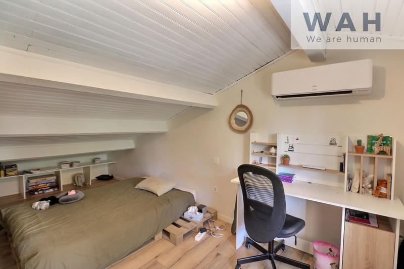 Villa - 164 m² - 7 pièces