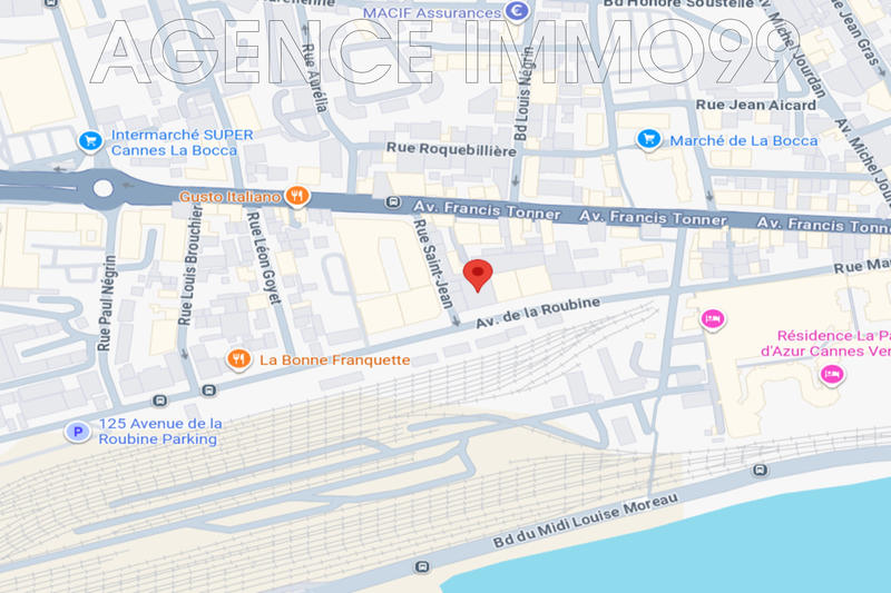 Parking / Garage - 13 m²