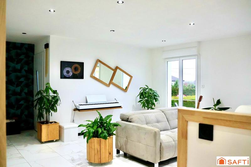 Maison - 115 m² - 4 pièces