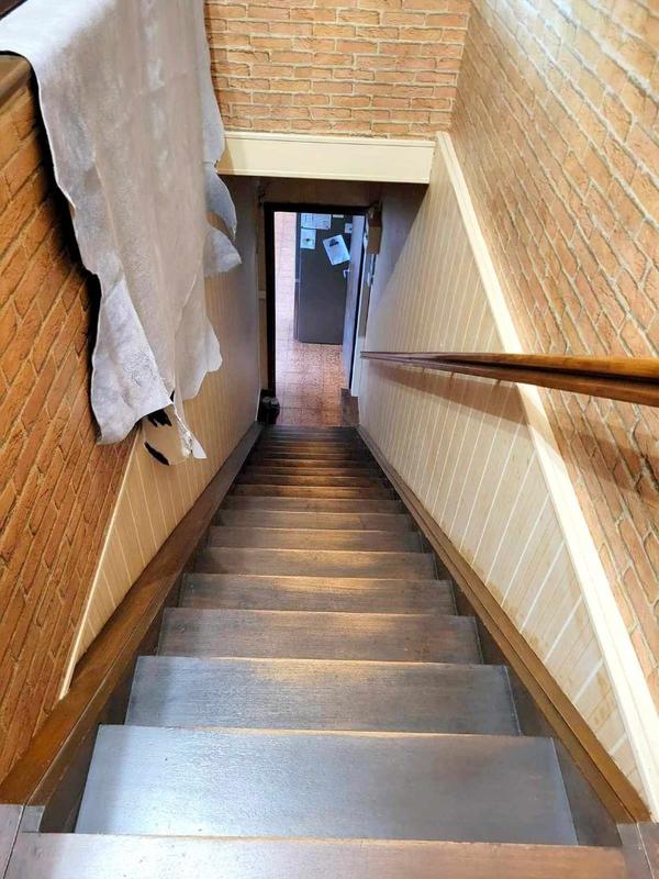 Local d'activités - 230 m² - 9 pièces