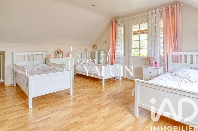 Maison - 195 m² - 7 pièces