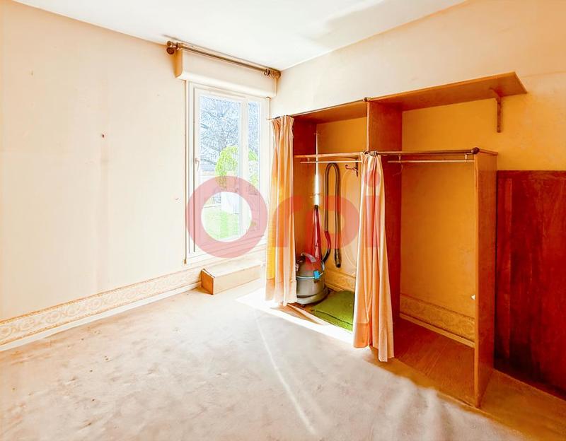 Appartement - 120 m² - 6 pièces