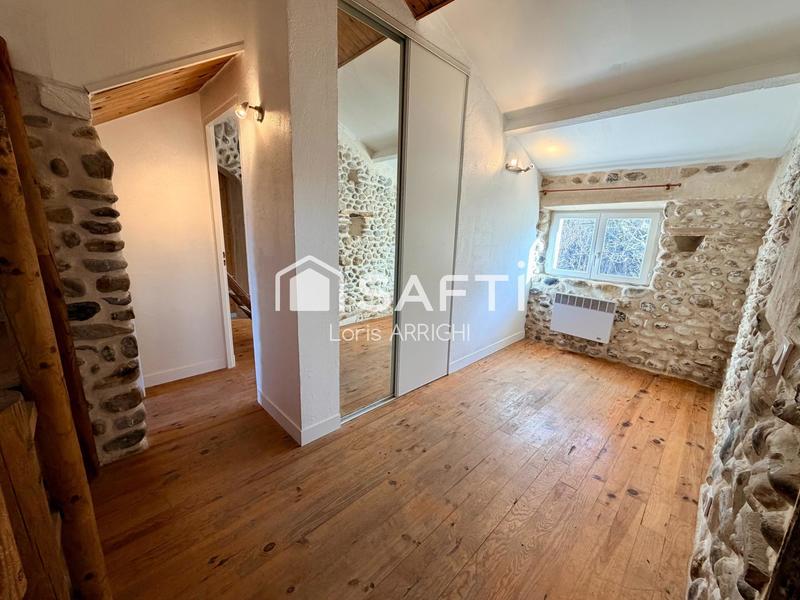 Maison - 168 m² - 7 pièces