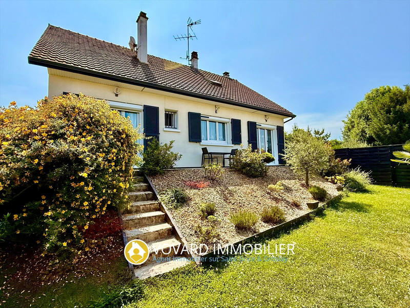 Maison - 138 m² - 6 pièces