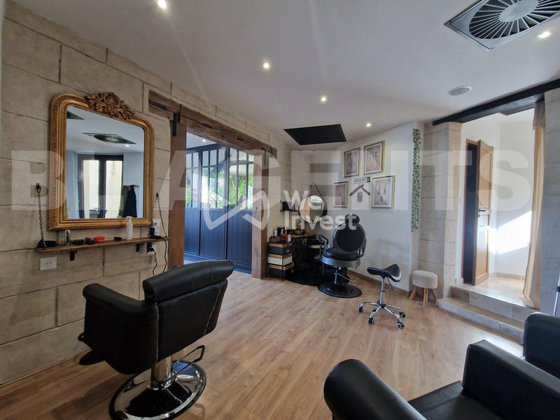 Local commercial - 190 m² - 8 pièces