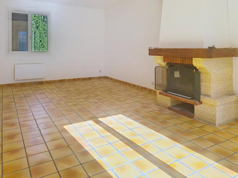 Maison - 93 m² - 5 pièces