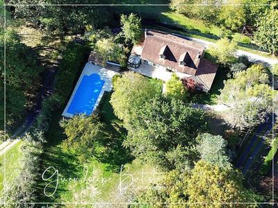 Maison de campagne - 138 m² - 6 pièces