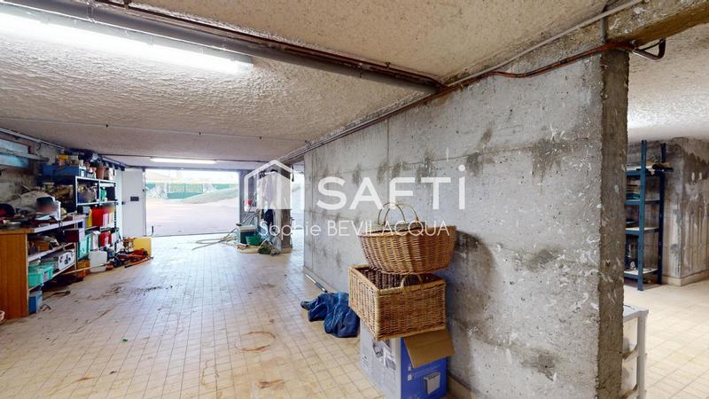 Maison - 191 m² - 7 pièces