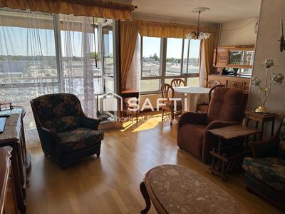 Appartement - 82 m² - 5 pièces