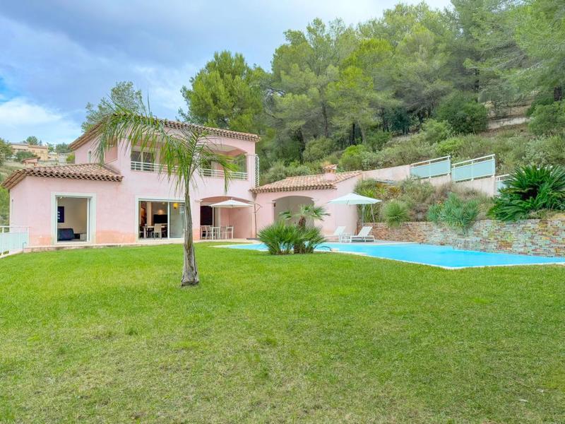 Villa - 174 m² - 5 pièces