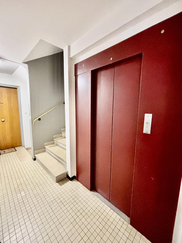 Appartement - 112 m² - 5 pièces