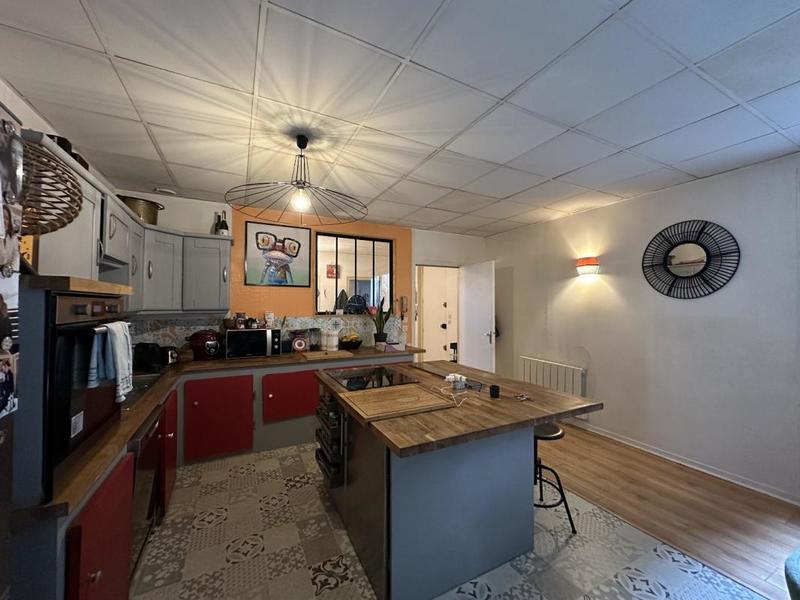 Appartement ancien - 123 m² - 6 pièces