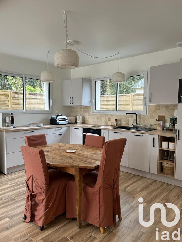 Maison - 86 m² - 4 pièces