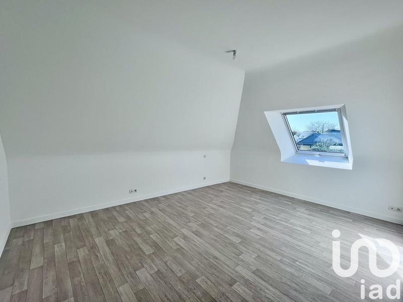 Maison - 180 m² - 6 pièces