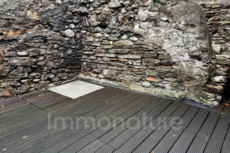 Maison - 202 m² - 3 pièces