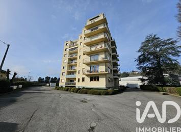 Appartement - 87 m² - 3 pièces