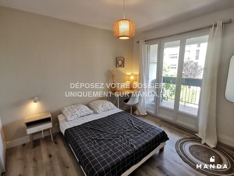 Chambre - 10 m² - 4 pièces